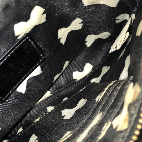 13. Kate Spade Wristlet - Picture 7 of 8